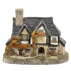 David Winter Miniature British Cottage Hogs Head Pub Tavern Village Bar House